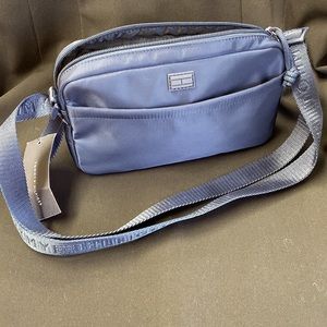 NEW Tommy Hilfiger Navy Blue Cross Body Bag
